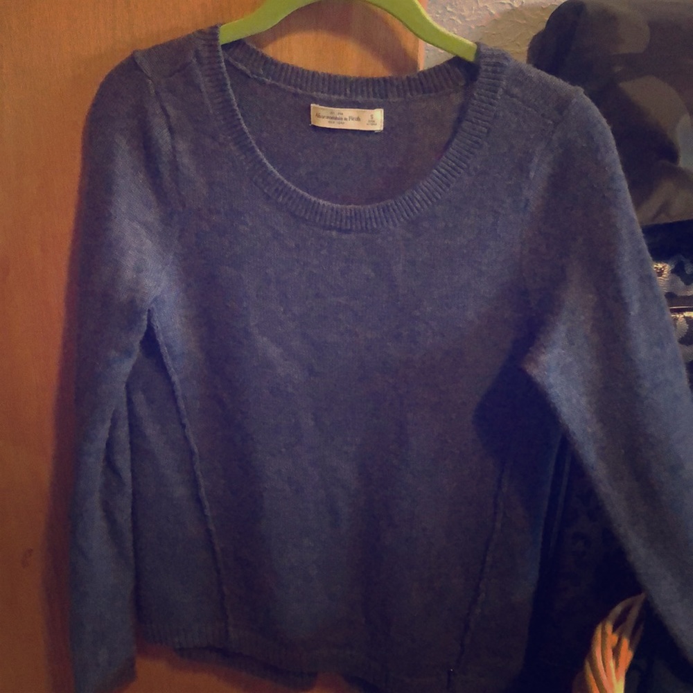 Abercrombie sweater
